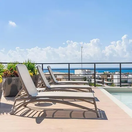 Amazing 2Br Penthouse With Private Rooftop Pool