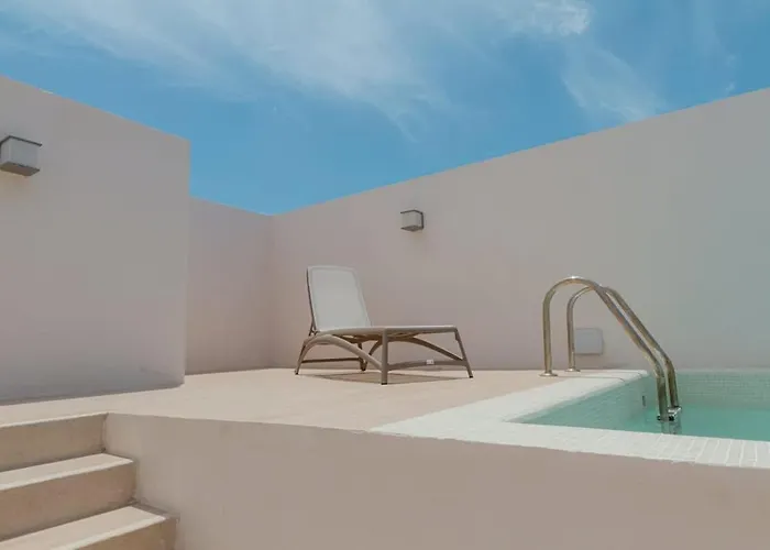 2br W Private Rooftop Pool Near Casa de férias *