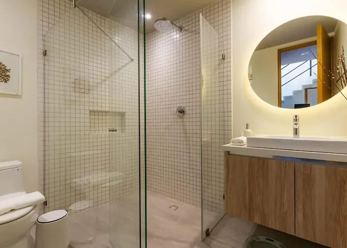 2br W Private Rooftop Pool Near Casa de férias *